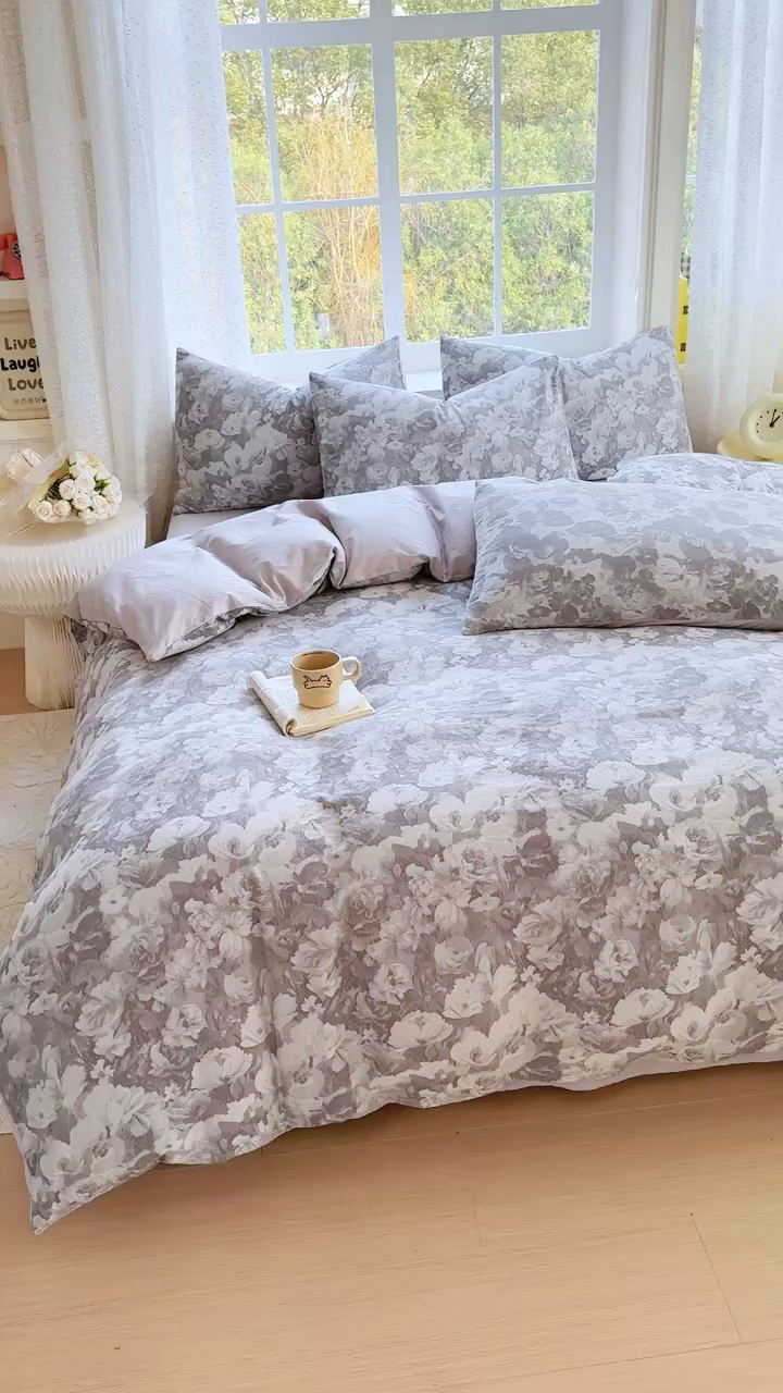 91家纺网 家纺一手货源 找家纺 疆东 疆东2026新款60支A类全棉长绒棉纯棉色织大提花四件套水洗全棉纯棉厚织色织提花肌理被套四件套单品 春序灰