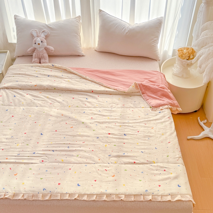 91家纺网 家纺一手货源 找家纺 疆东 2026新款韩版花边A类全棉双层纱单夏被 配包装 彩虹