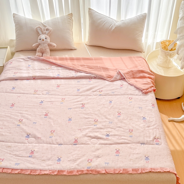 91家纺网 家纺一手货源 找家纺 疆东 2026新款韩版花边A类全棉双层纱单夏被 配包装 蝴蝶结女孩