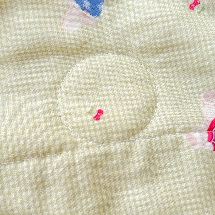 91家纺网 家纺一手货源 找家纺 疆东 2026新款韩版花边A类全棉双层纱单夏被 配包装 领带小熊