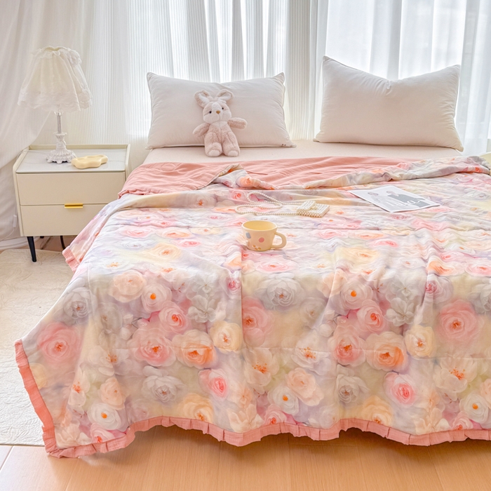 91家纺网 家纺一手货源 找家纺 疆东 2026新款韩版花边A类全棉双层纱单夏被 配包装 薇薇安