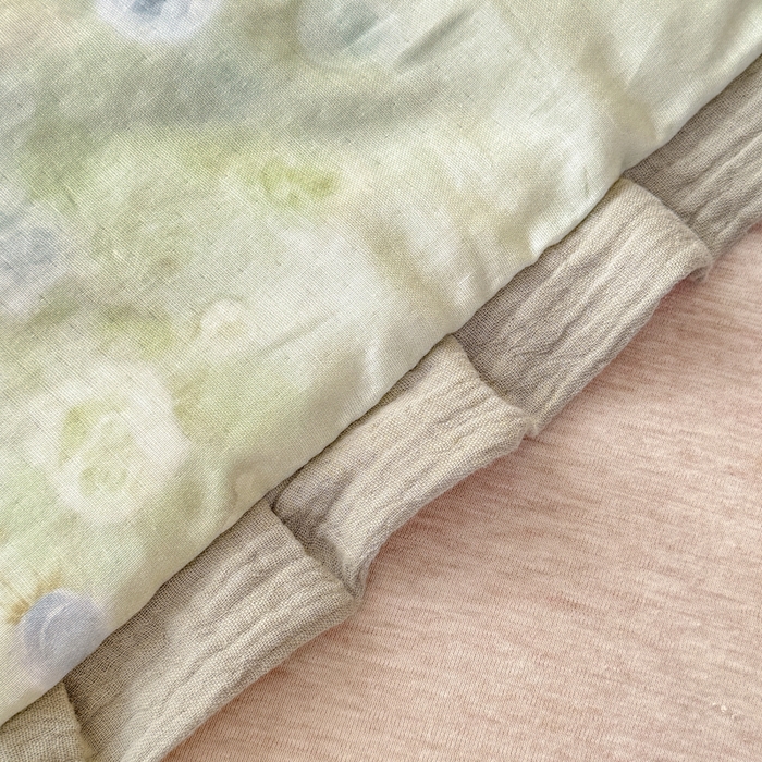 91家纺网 家纺一手货源 找家纺 疆东 2026新款韩版花边A类全棉双层纱单夏被 配包装 月光蔷薇