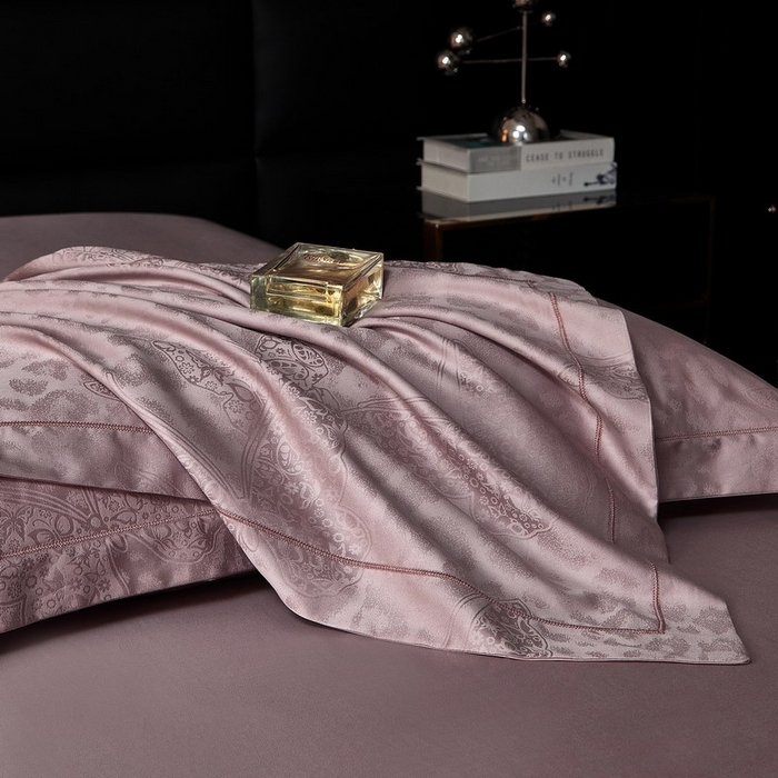 91家纺网 家纺一手货源 找家纺 金纱玉纺家纺 2026春夏新款全棉纯棉提花工艺四件套 豹纹蝶舞-紫豆沙