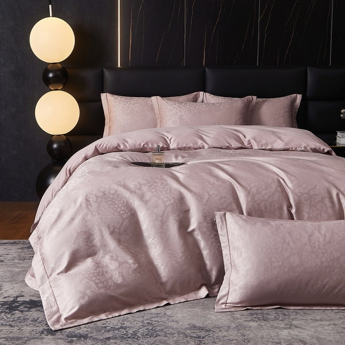 91家纺网 家纺一手货源 找家纺 金纱玉纺家纺 2026春夏新款全棉纯棉提花工艺四件套 豹纹蝶舞-紫豆沙