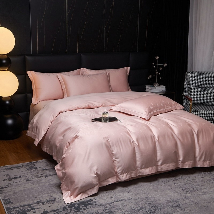 91家纺网 家纺一手货源 找家纺 金纱玉纺家纺 2026春夏新款全棉纯棉提花工艺四件套 花间私语-初恋粉