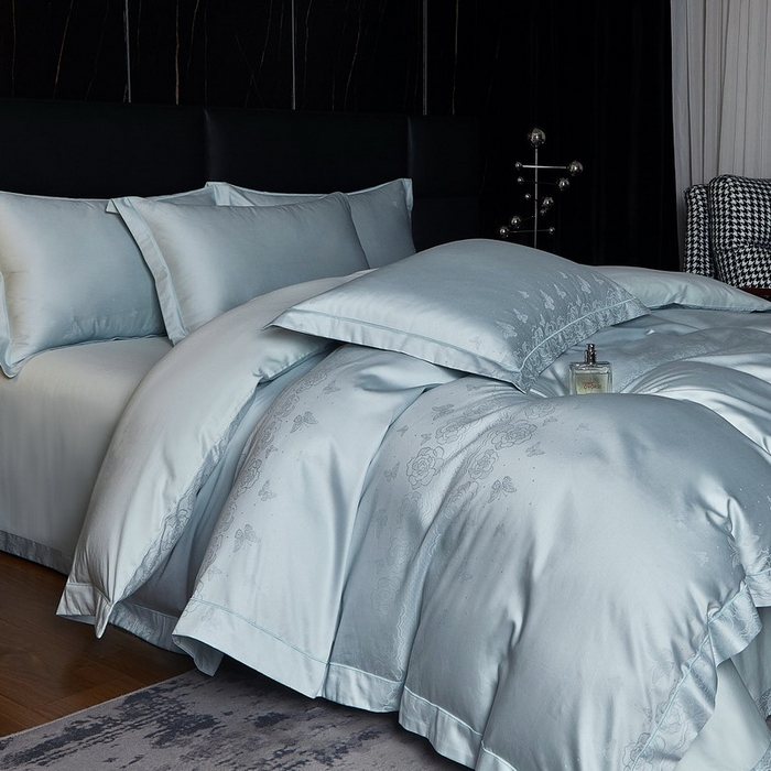 91家纺网 家纺一手货源 找家纺 金纱玉纺家纺 2026春夏新款全棉纯棉提花工艺四件套 花间私语-甜蓝