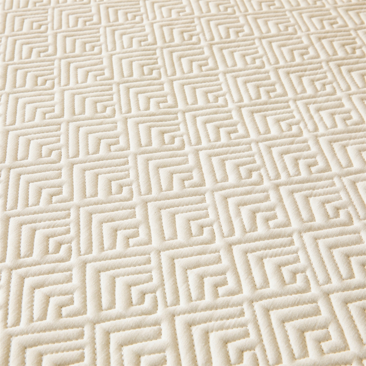 91家纺网 家纺一手货源 找家纺 居眠 2026新款防水夹棉床笠-云梦系列 云梦-白