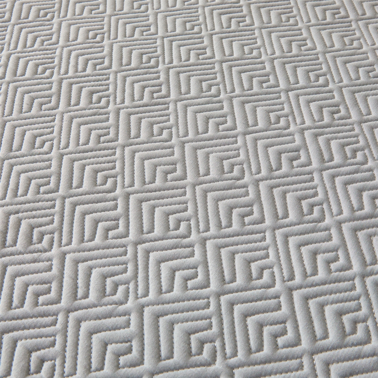 91家纺网 家纺一手货源 找家纺 居眠 2026新款防水夹棉床笠-云梦系列 云梦-灰