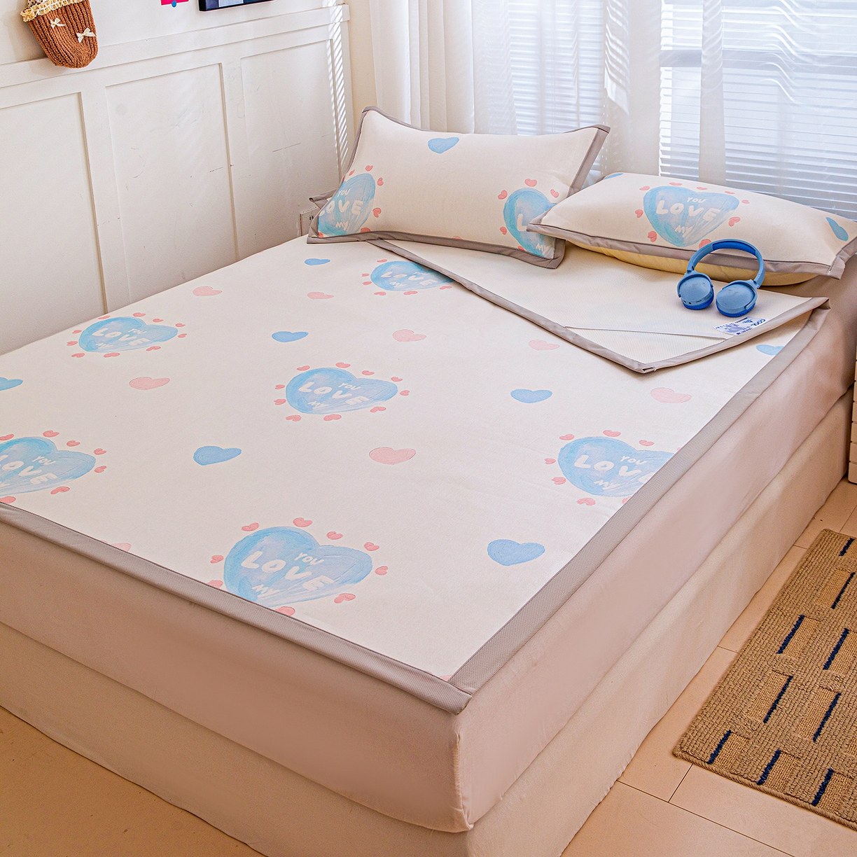 91家纺网 家纺一手货源 找家纺 富馨莱 2026新款冰丝凉席平铺款支持一件定制定做 LOVI心