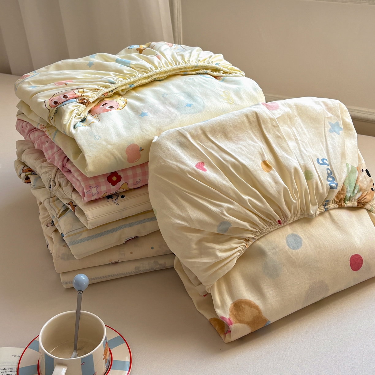 91家纺网 家纺一手货源 找家纺 （总）居眠 2026新款全棉单层印花单床笠,组合叠拍,费尔岛小狗,粉铃花语-粉,疯狂小CP,可爱萌犬,蓝色星星人,浅纹蓝-蓝,少女日记,时尚樱桃,甜梦小精灵-粉,童梦乐园,兔子和狐狸,月光恋人-灰