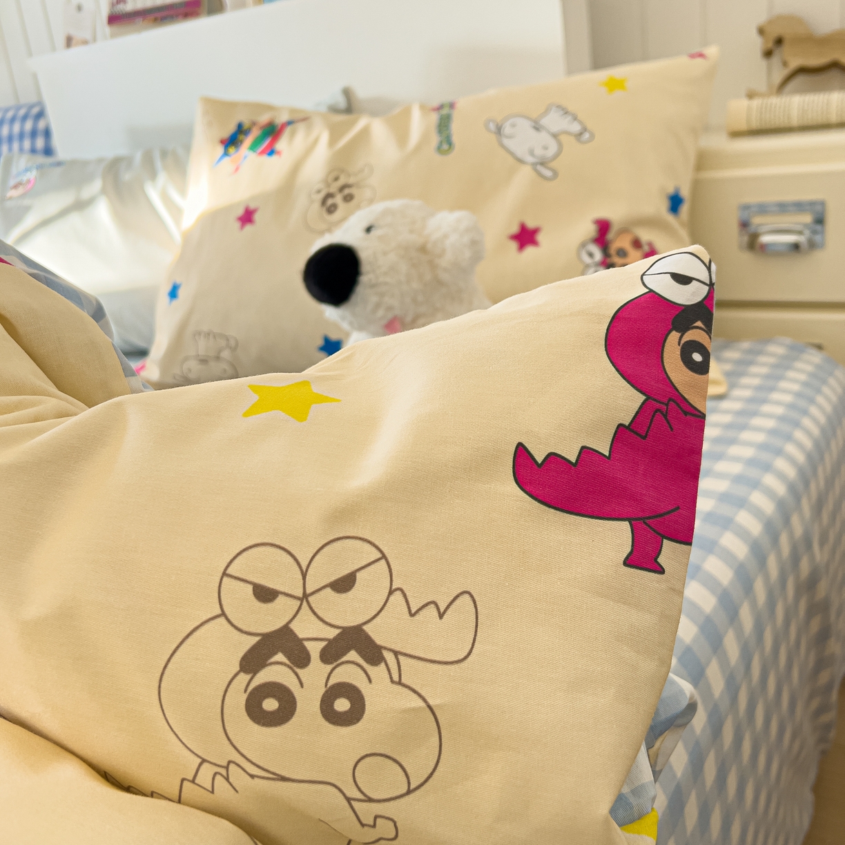 91家纺网 家纺一手货源 找家纺 （总）桃子家居 2026新款A类蜡笔小新正版授权刺绣混搭枕套卡通印花系列四件套