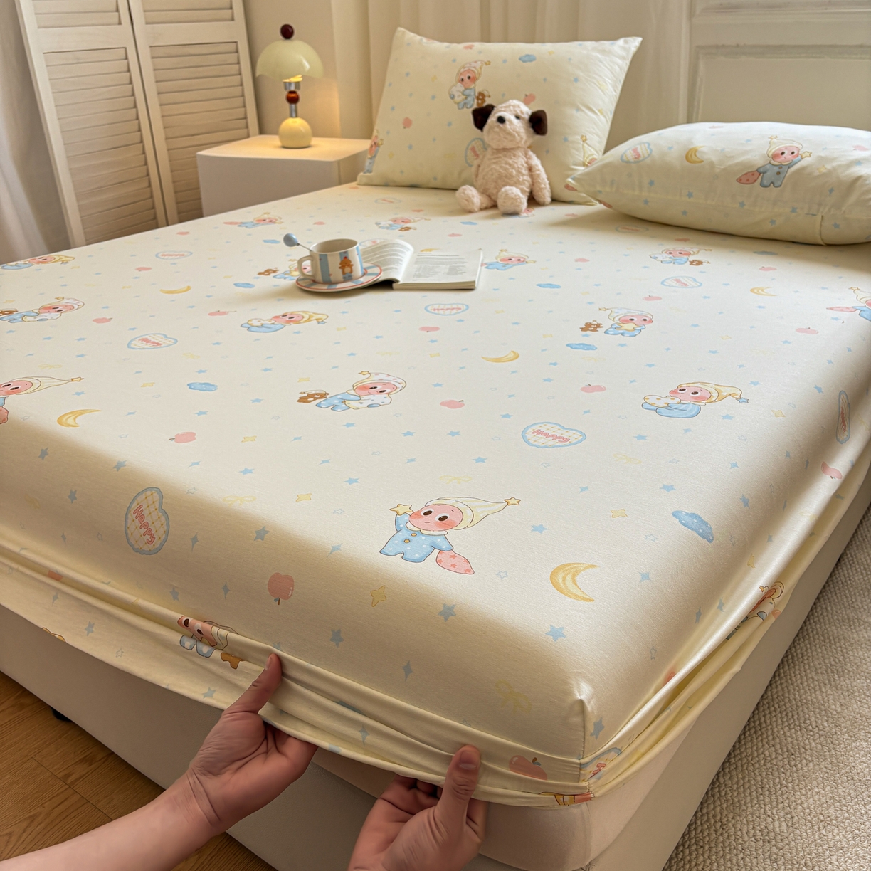 91家纺网 家纺一手货源 找家纺 居眠 2026新款全棉单层印花单床笠 蓝色星星人