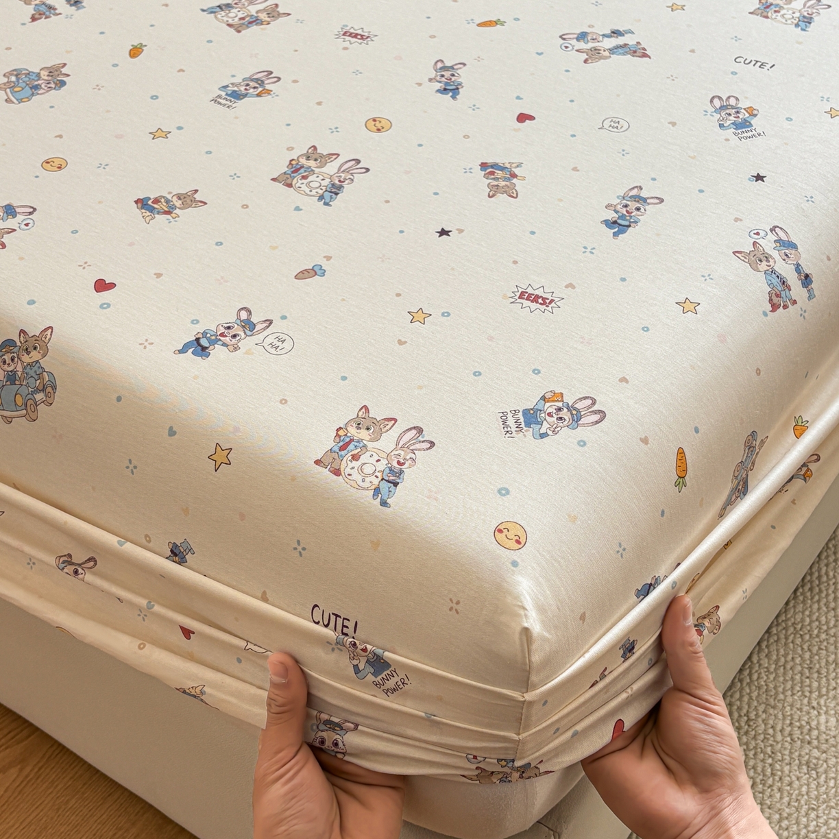 91家纺网 家纺一手货源 找家纺 居眠 2026新款全棉单层印花单床笠 疯狂小CP