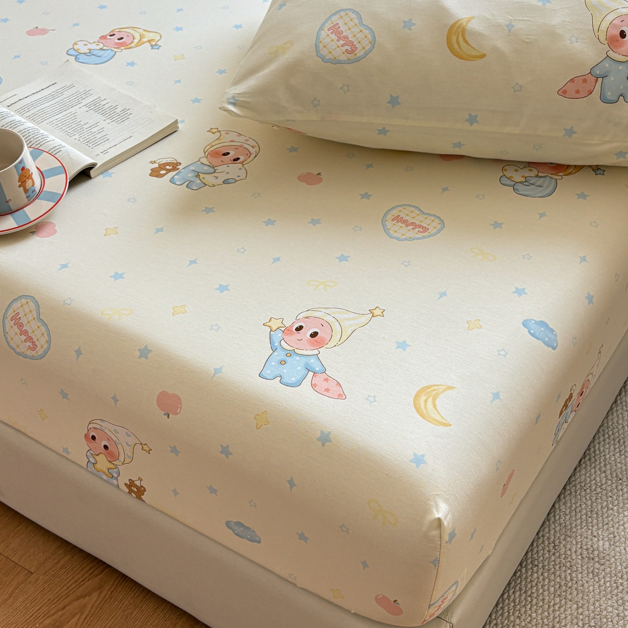 91家纺网 家纺一手货源 找家纺 居眠 2026新款全棉单层印花单床笠 蓝色星星人