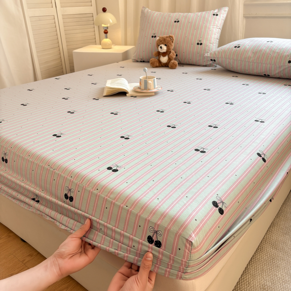 91家纺网 家纺一手货源 找家纺 居眠 2026新款全棉单层印花单床笠 时尚樱桃