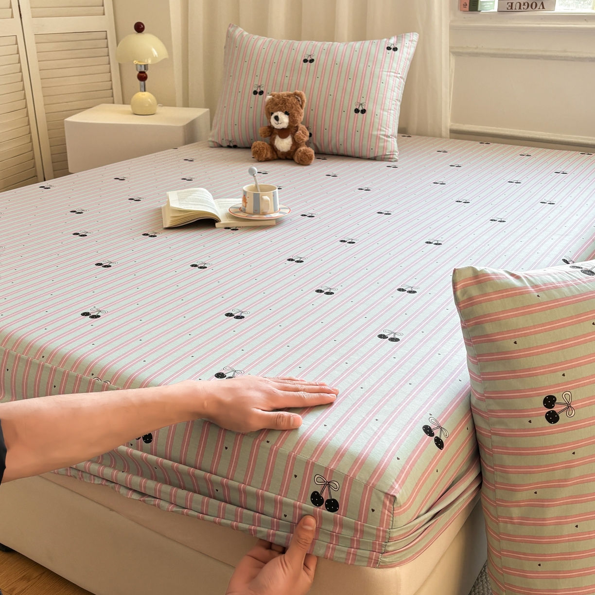 91家纺网 家纺一手货源 找家纺 居眠 2026新款全棉单层印花单床笠 时尚樱桃