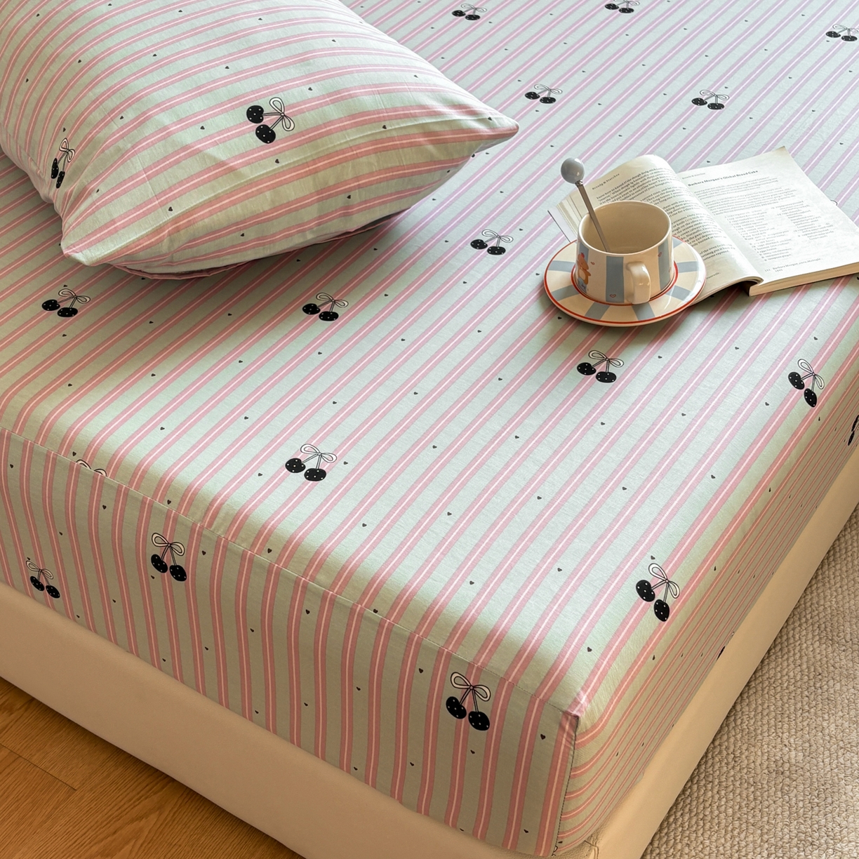 91家纺网 家纺一手货源 找家纺 居眠 2026新款全棉单层印花单床笠 时尚樱桃