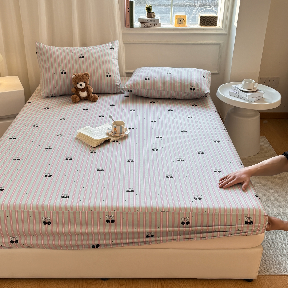 91家纺网 家纺一手货源 找家纺 居眠 2026新款全棉单层印花单床笠 时尚樱桃