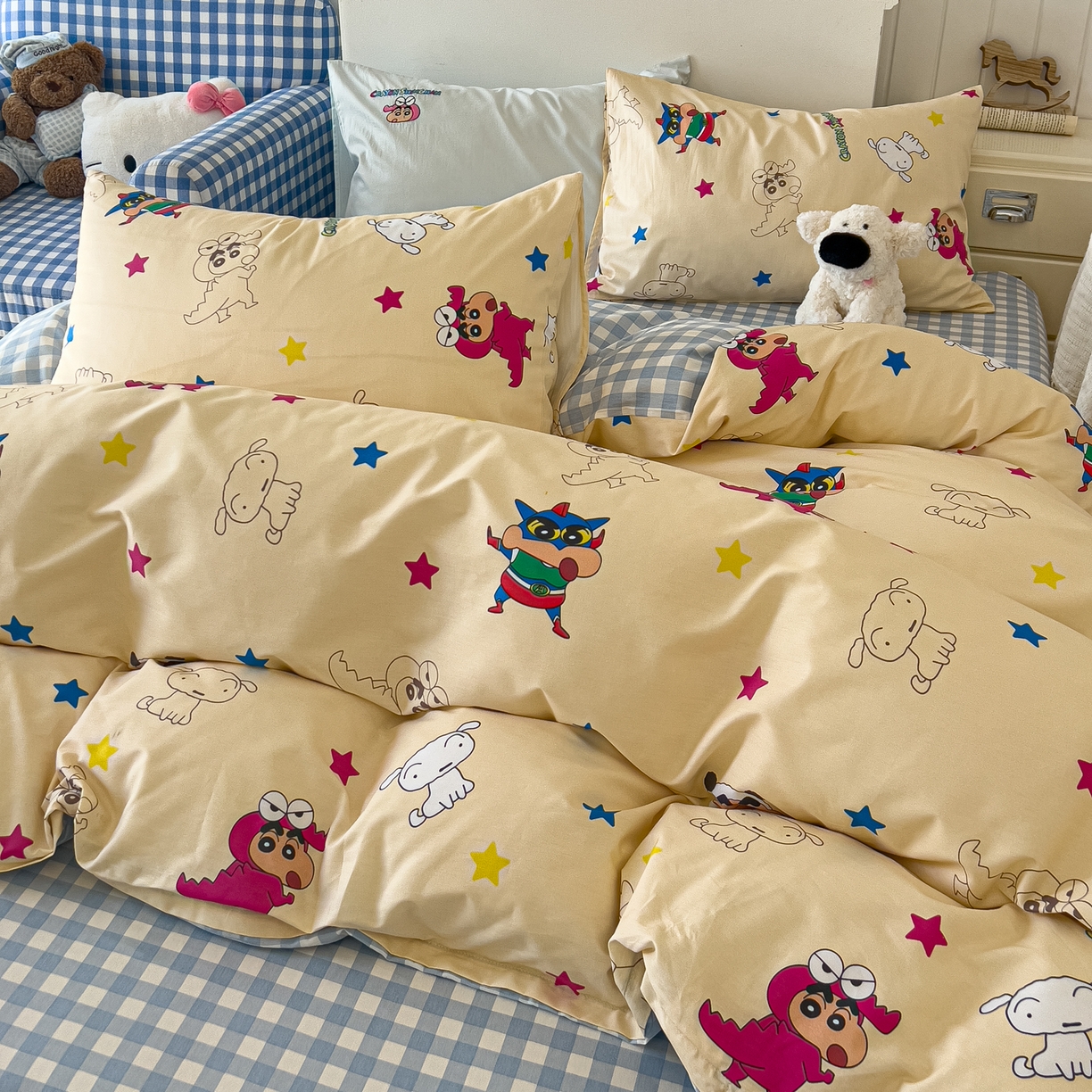 91家纺网 家纺一手货源 找家纺 桃子家居 2026新款A类蜡笔小新正版授权刺绣混搭枕套卡通印花系列四件套 棉蜡笔小新-百变小新