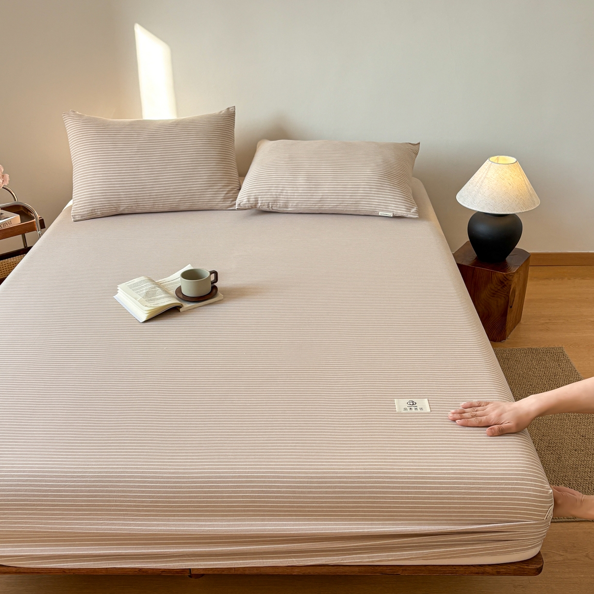 91家纺网 家纺一手货源 找家纺 居眠 2026新款单层色织水洗格子全棉床笠 单层款-米细条