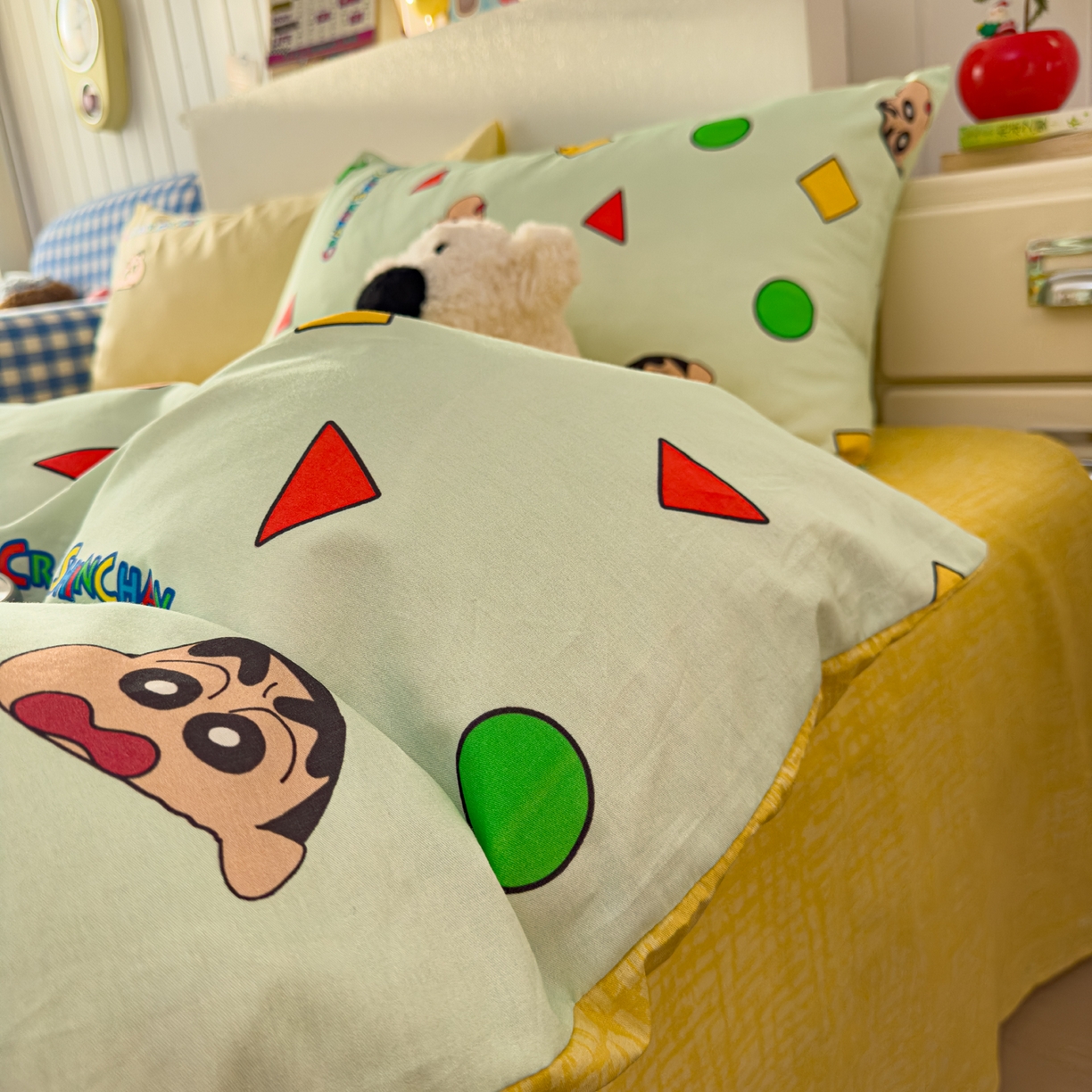 91家纺网 家纺一手货源 找家纺 桃子家居 2026新款A类蜡笔小新正版授权刺绣混搭枕套卡通印花系列四件套 棉蜡笔小新-快乐小新