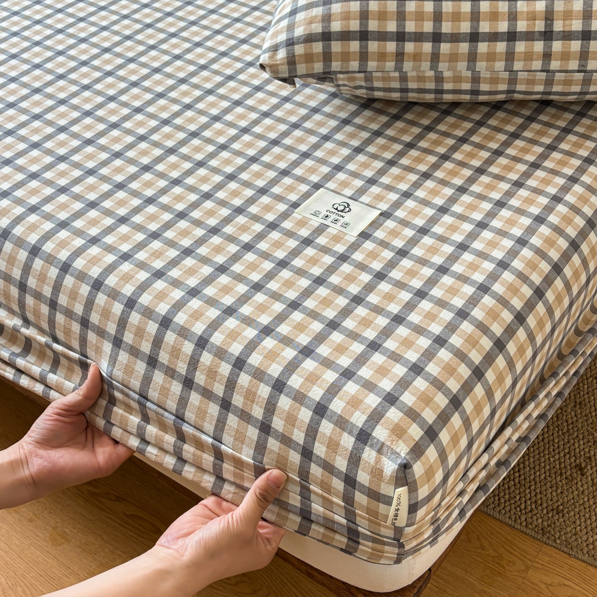 91家纺网 家纺一手货源 找家纺 居眠 2026新款单层色织水洗格子全棉床笠 单层款-印月灰