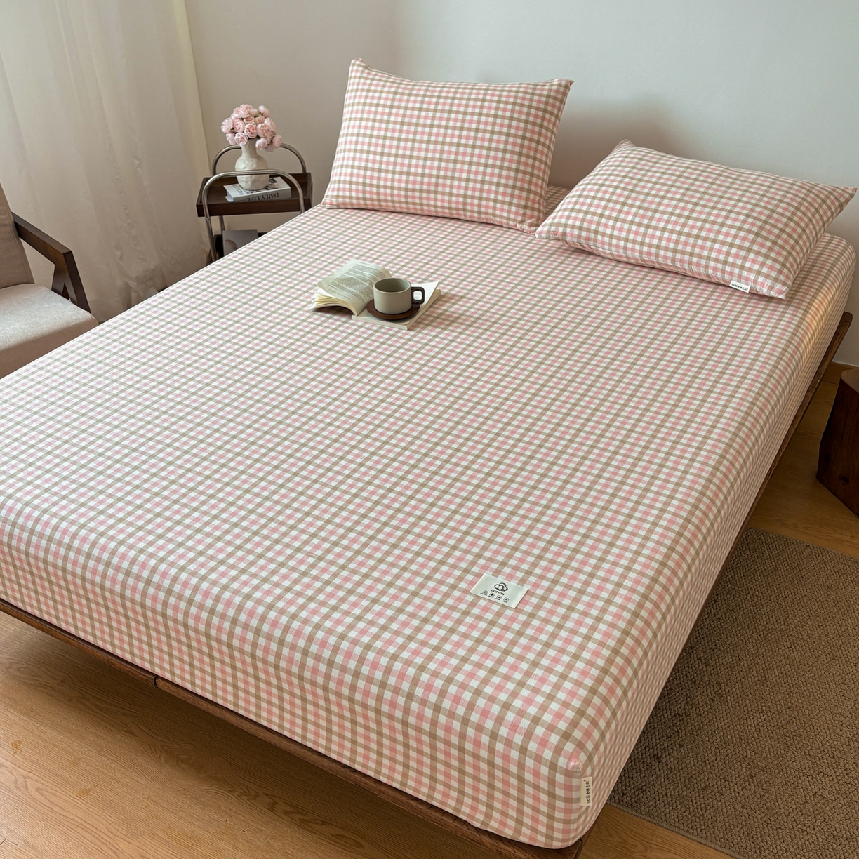 91家纺网 家纺一手货源 找家纺 居眠 2026新款单层色织水洗格子全棉床笠 单层款-印月粉