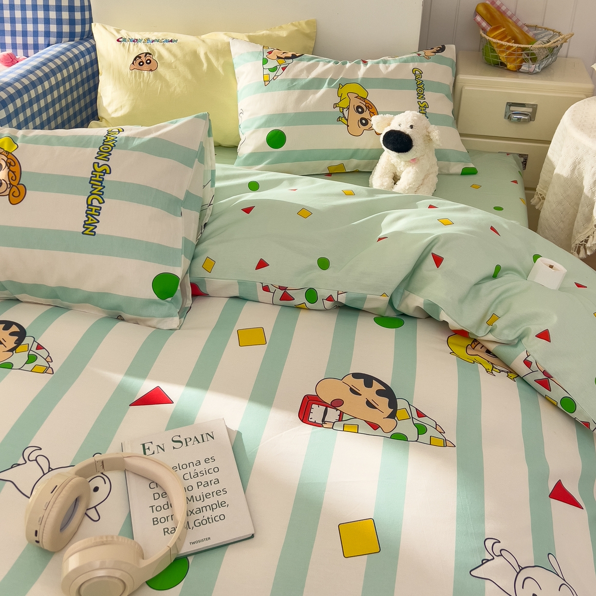 91家纺网 家纺一手货源 找家纺 桃子家居 2026新款A类蜡笔小新正版授权刺绣混搭枕套卡通印花系列四件套 棉蜡笔小新-贪睡小新