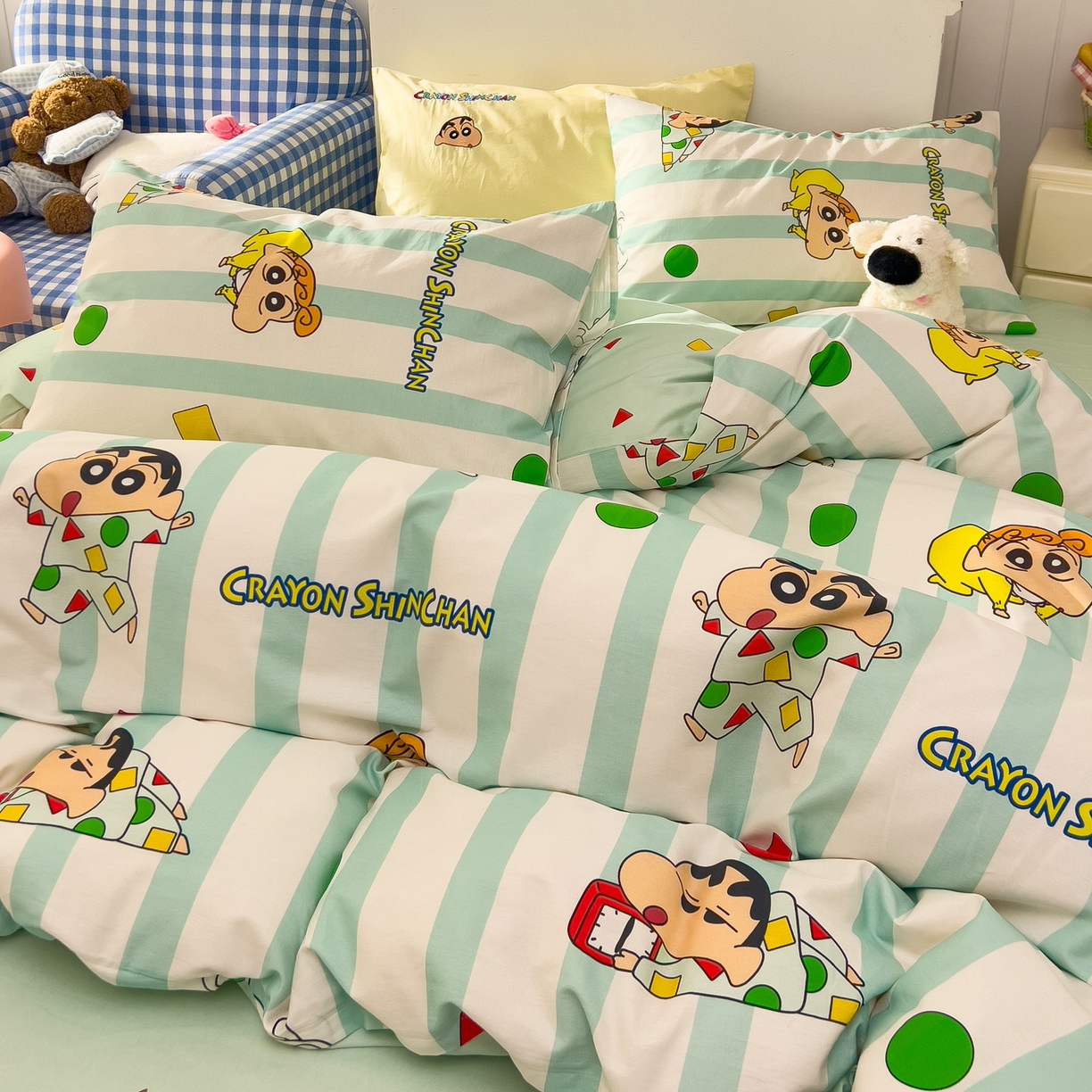 91家纺网 家纺一手货源 找家纺 桃子家居 2026新款A类蜡笔小新正版授权刺绣混搭枕套卡通印花系列四件套 棉蜡笔小新-贪睡小新