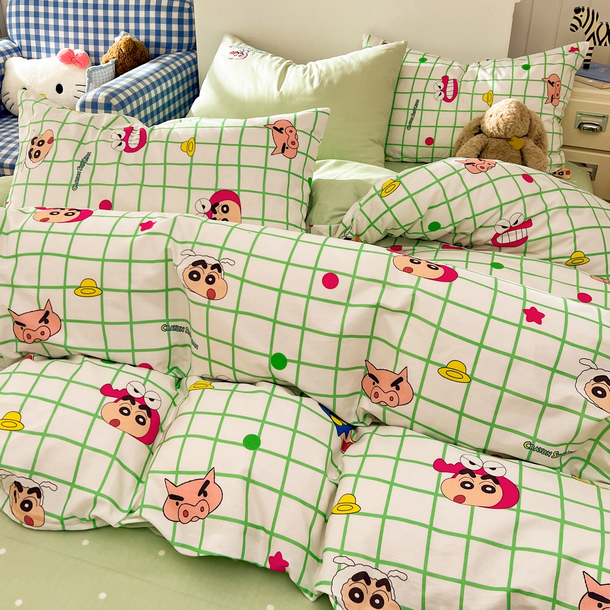 91家纺网 家纺一手货源 找家纺 桃子家居 2026新款A类蜡笔小新正版授权刺绣混搭枕套卡通印花系列四件套 棉蜡笔小新-元气小新