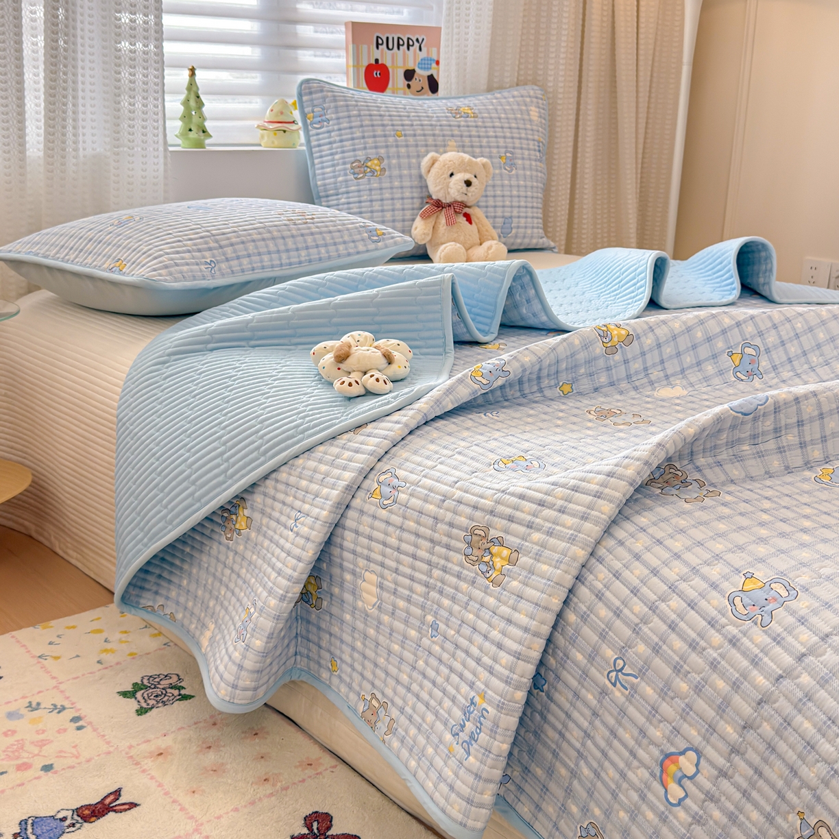 91家纺网 家纺一手货源 找家纺 雅萱家纺 2026新款森系全棉夹棉印花床盖 星星小象