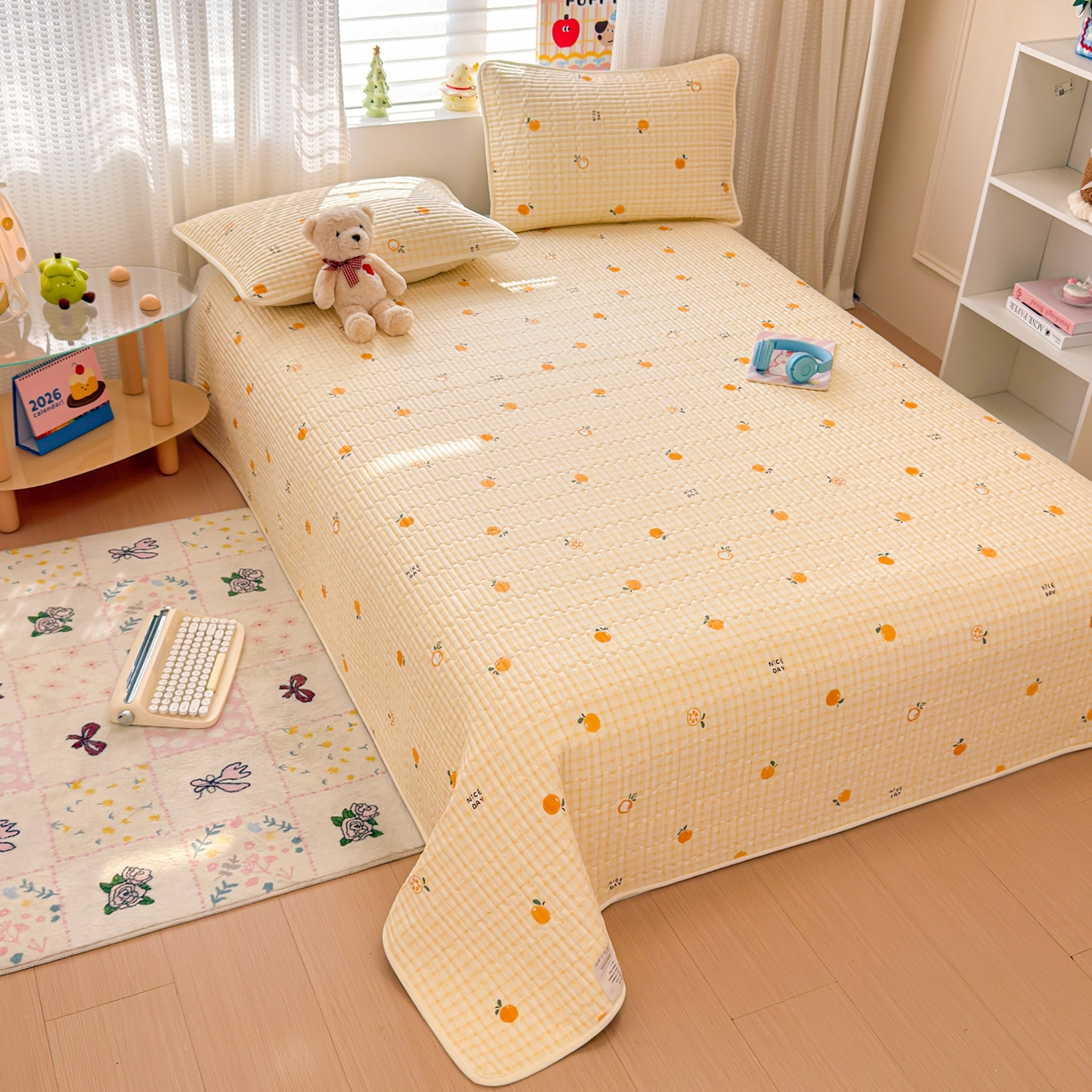 91家纺网 家纺一手货源 找家纺 雅萱家纺 2026新款森系全棉夹棉印花床盖 橙意满满