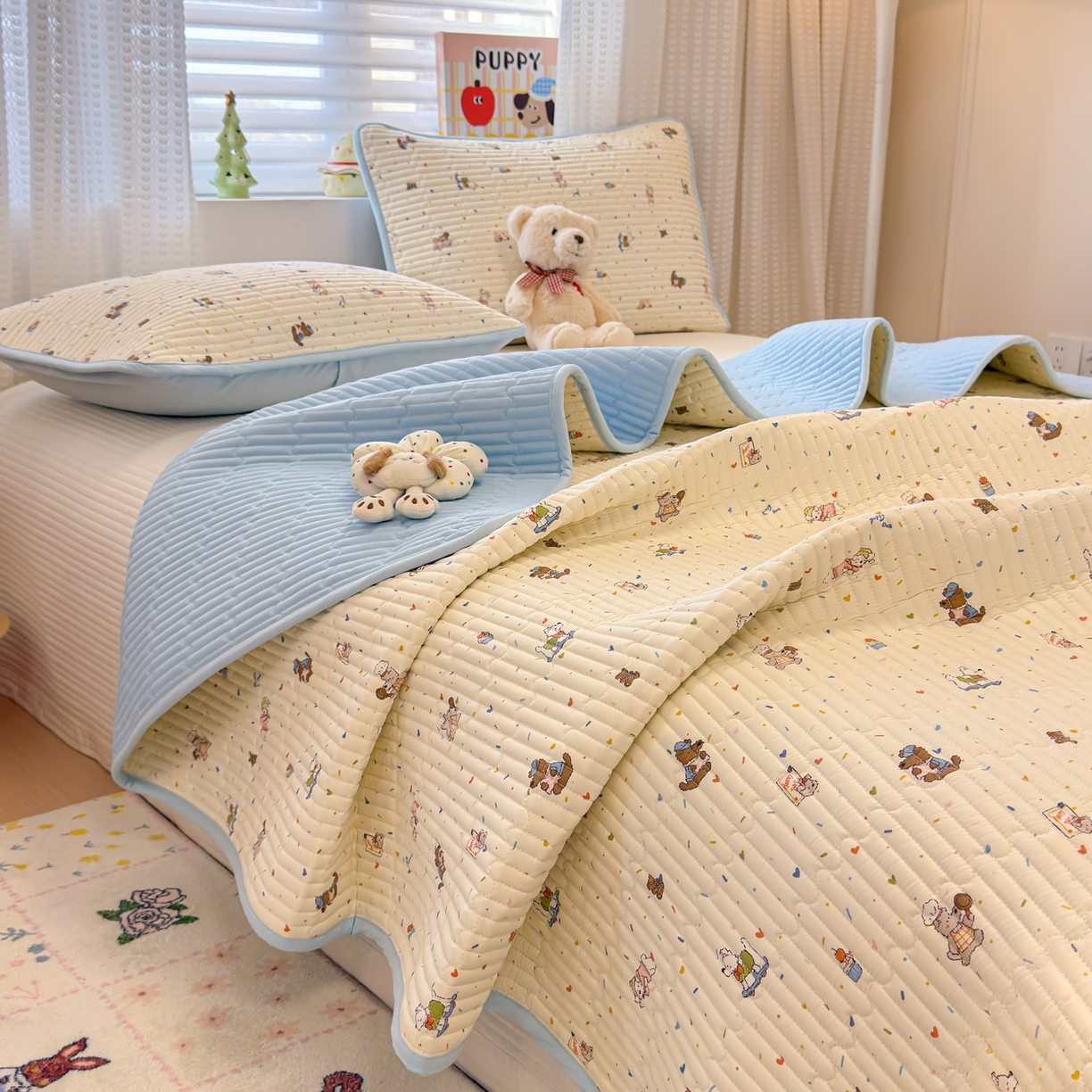 雅萱家纺 2026新款森系全棉夹棉印花床盖 蛋糕熊仔