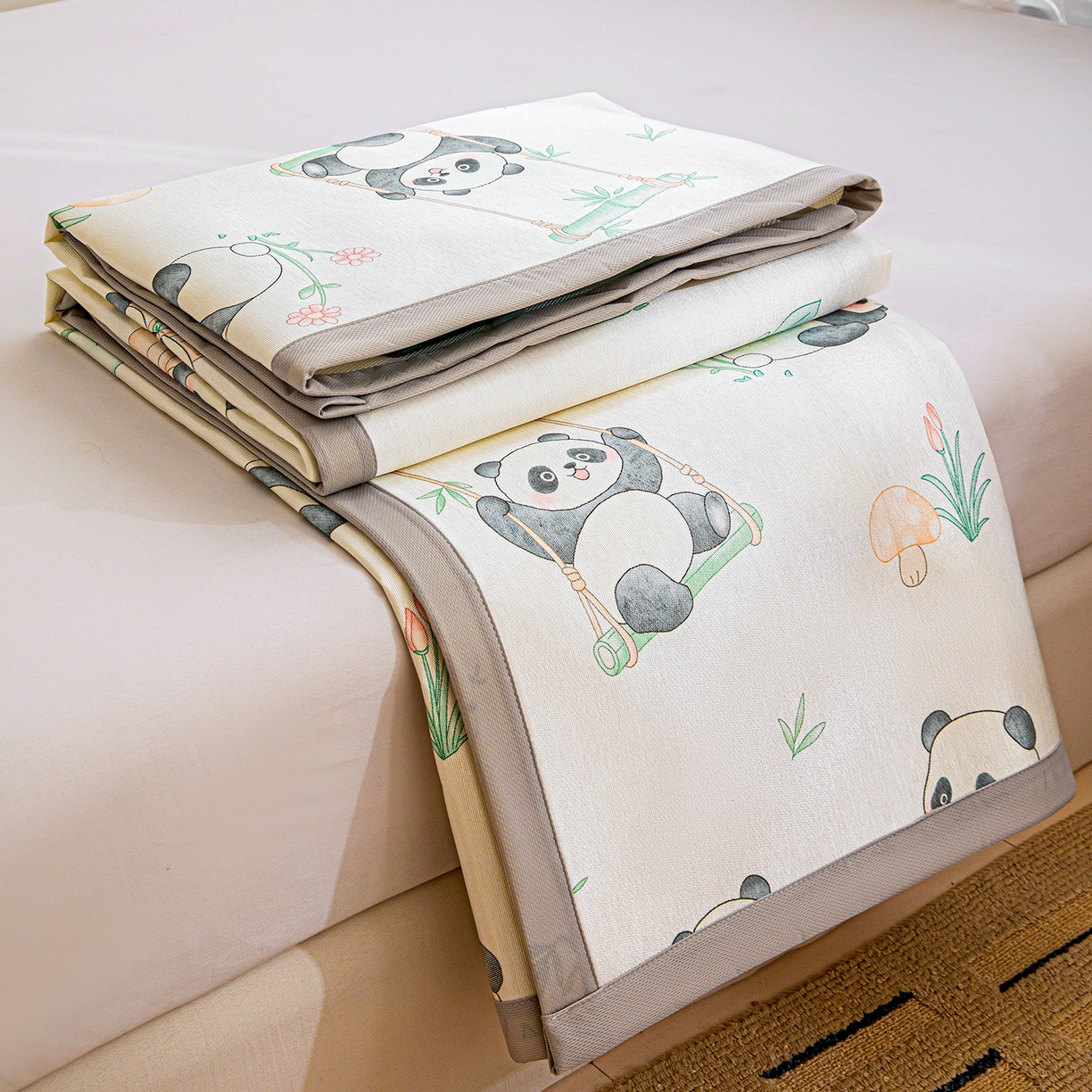 91家纺网 家纺一手货源 找家纺 富馨莱 2026新款冰丝凉席平铺款支持一件定制定做 快乐熊猫