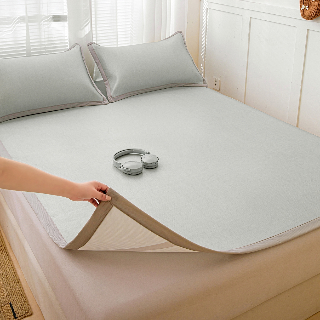 91家纺网 家纺一手货源 找家纺 富馨莱 2026新款冰丝凉席平铺款支持一件定制定做 凉感灰