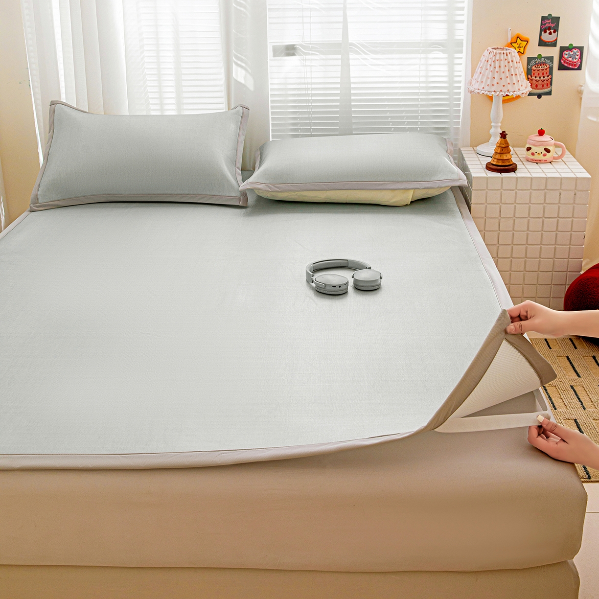 91家纺网 家纺一手货源 找家纺 富馨莱 2026新款冰丝凉席平铺款支持一件定制定做 凉感灰