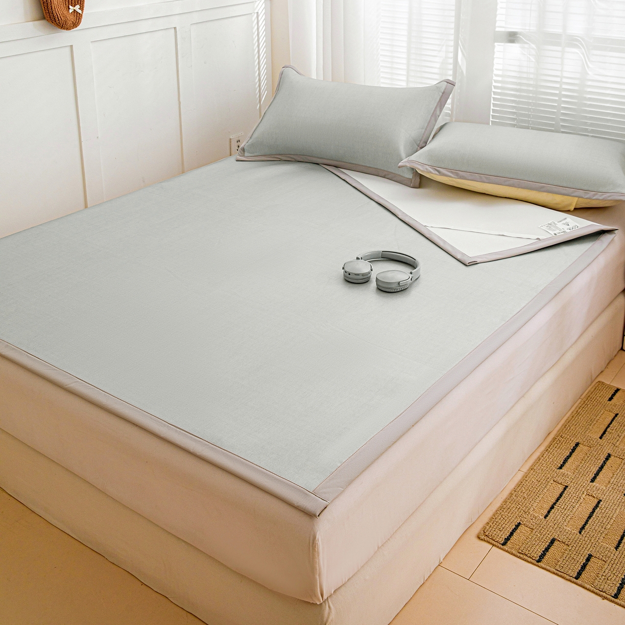 91家纺网 家纺一手货源 找家纺 富馨莱 2026新款冰丝凉席平铺款支持一件定制定做 凉感灰