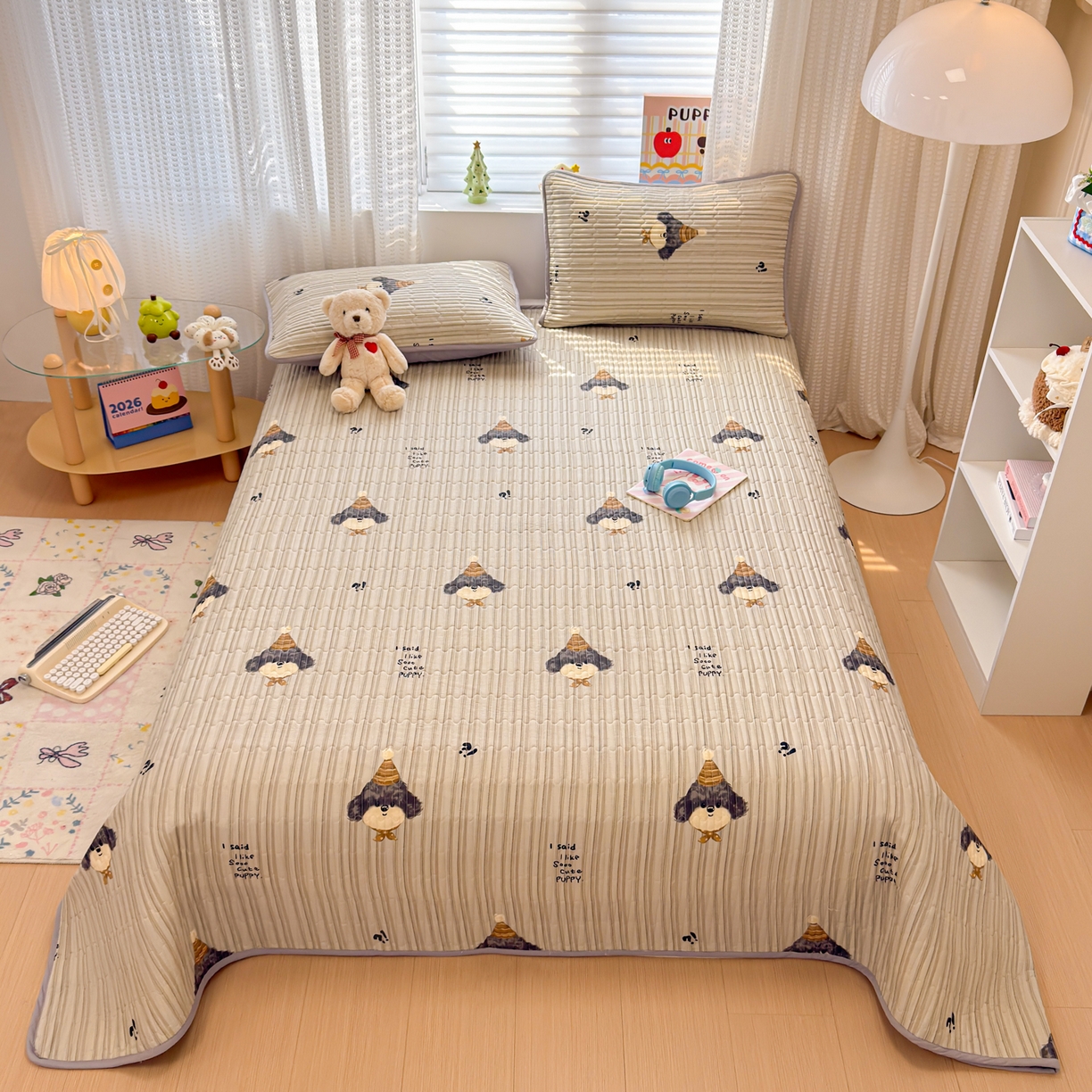 91家纺网 家纺一手货源 找家纺 雅萱家纺 2026新款森系全棉夹棉印花床盖 绅士狗