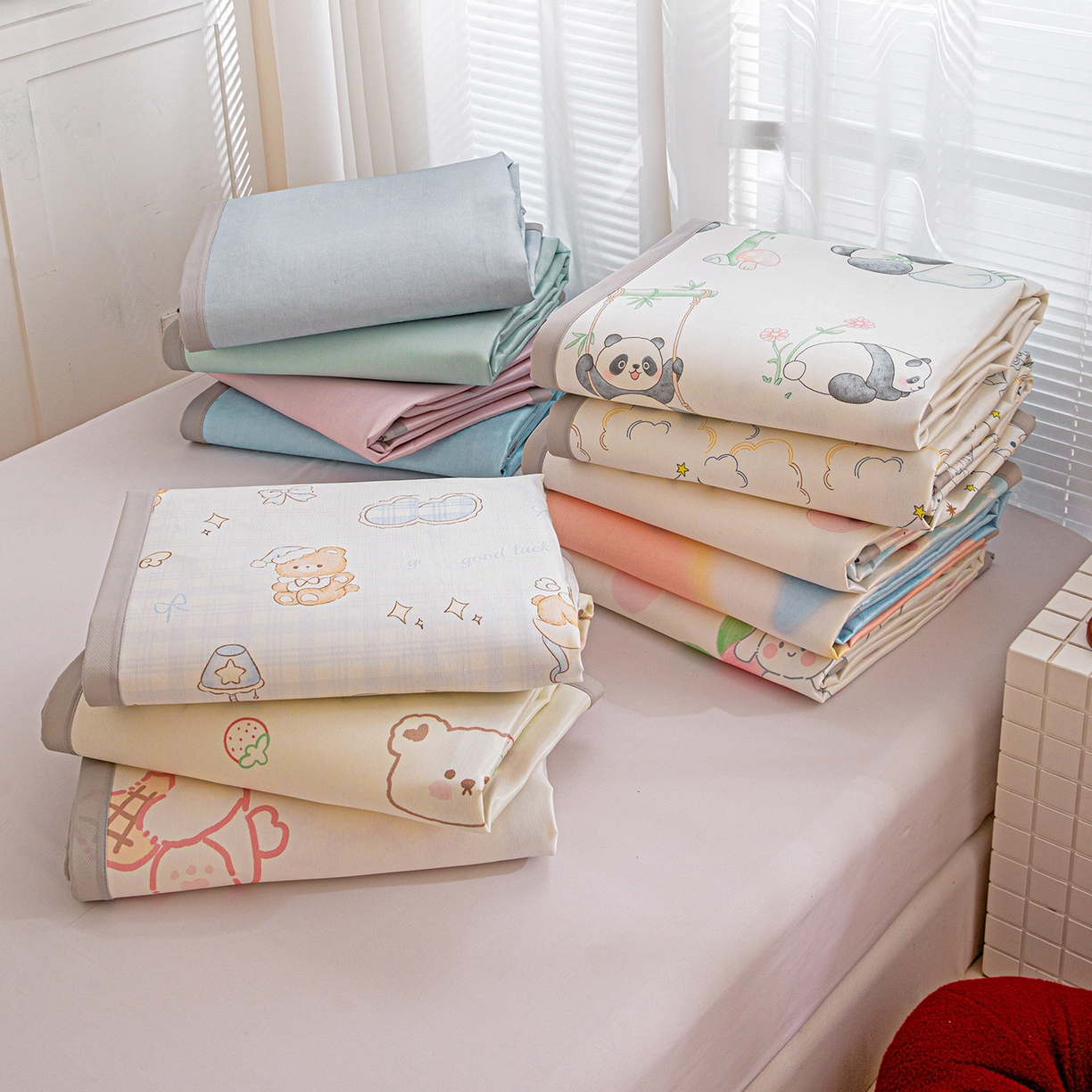 91家纺网 家纺一手货源 找家纺 富馨莱 2026新款冰丝凉席平铺款支持一件定制定做 组合图仅供展示不可下单