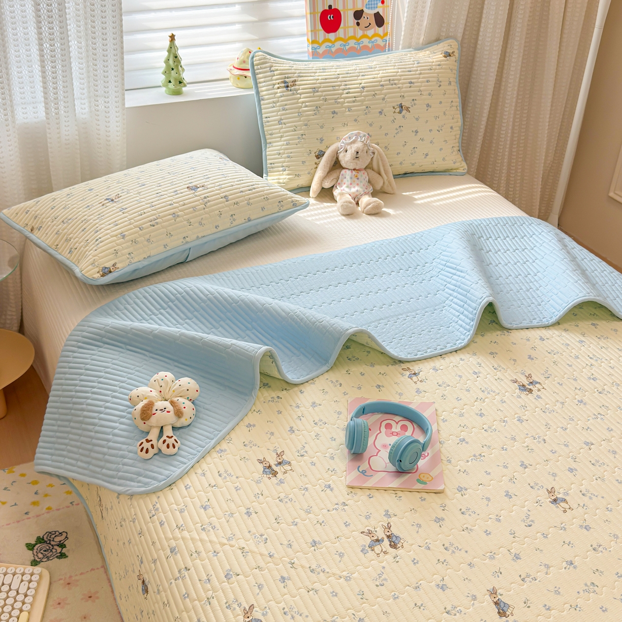 91家纺网 家纺一手货源 找家纺 雅萱家纺 2026新款森系全棉夹棉印花床盖 兔彼得