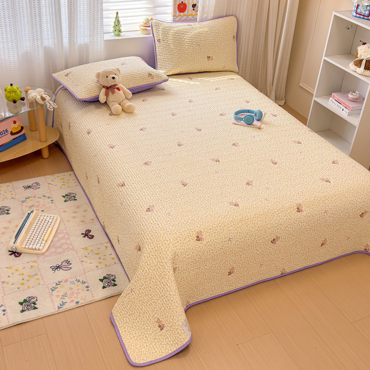 91家纺网 家纺一手货源 找家纺 雅萱家纺 2026新款森系全棉夹棉印花床盖 夏日小黄花