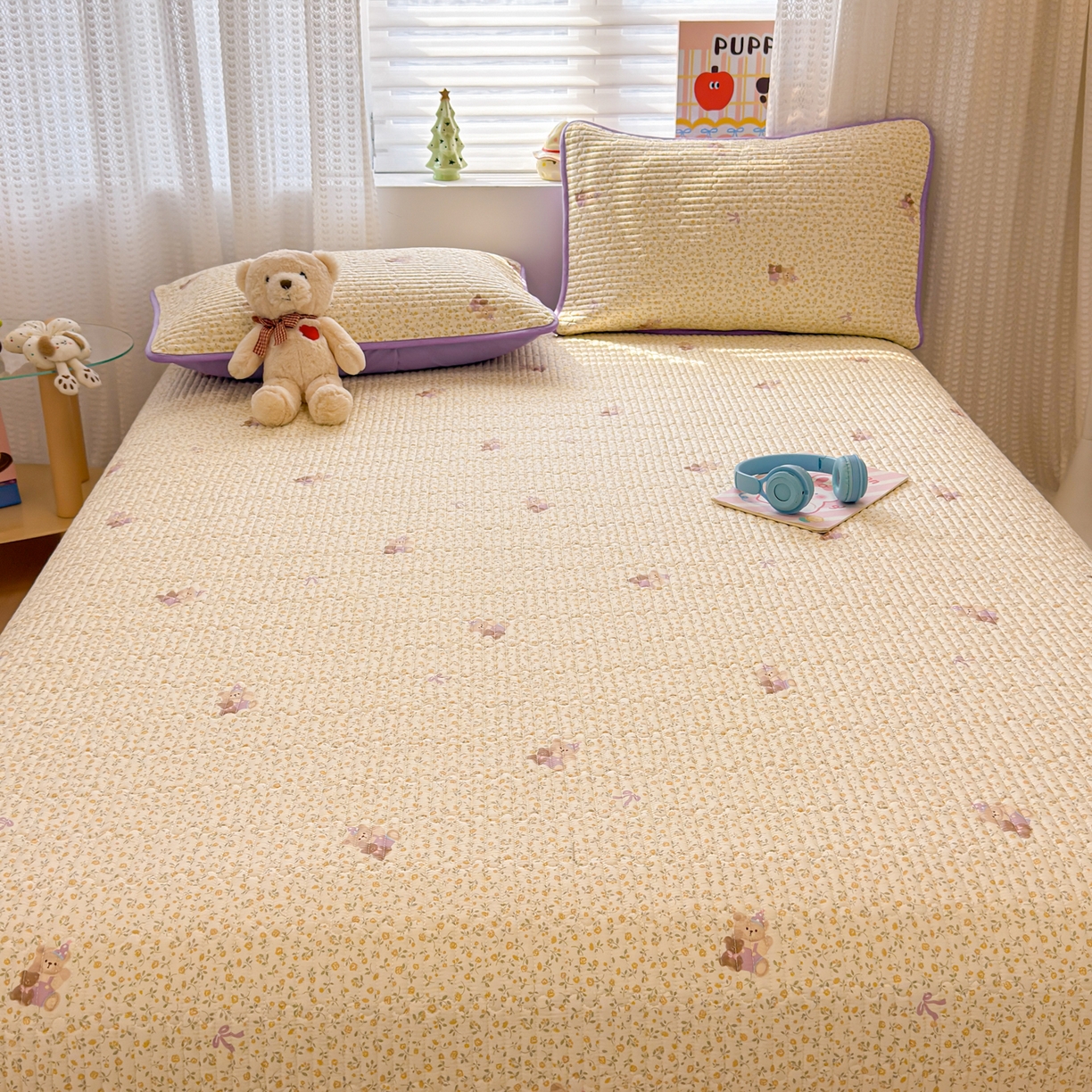 91家纺网 家纺一手货源 找家纺 雅萱家纺 2026新款森系全棉夹棉印花床盖 夏日小黄花