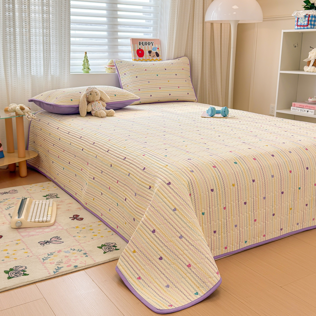 91家纺网 家纺一手货源 找家纺 雅萱家纺 2026新款森系全棉夹棉印花床盖 心意满满