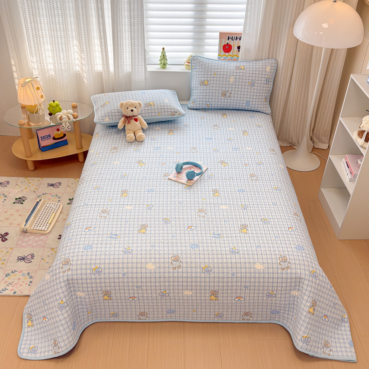 91家纺网 家纺一手货源 找家纺 雅萱家纺 2026新款森系全棉夹棉印花床盖 星星小象