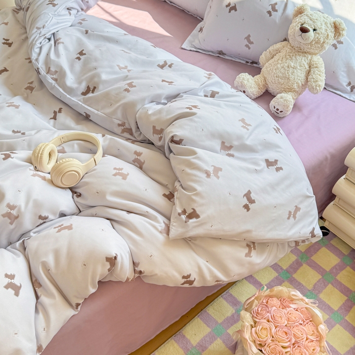 91家纺网 家纺一手货源 找家纺 梦舒阳家纺 新款古法水洗棉仿棉云感泡泡四件套 小狗日记