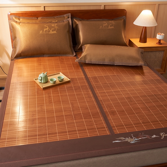 91家纺网 家纺一手货源 找家纺 鑫琪莱家纺 2025新款双面竹席冰丝席竹凉席学生宿舍席子 诗礼-锦鲤