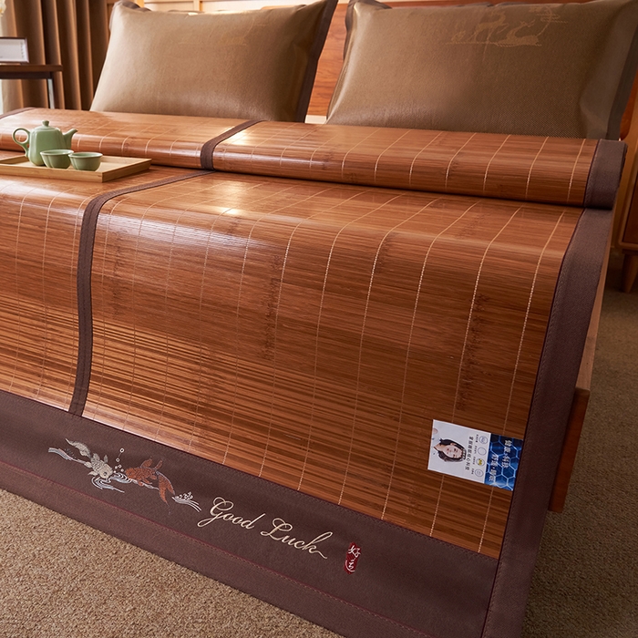 91家纺网 家纺一手货源 找家纺 鑫琪莱家纺 2025新款双面竹席冰丝席竹凉席学生宿舍席子 诗礼-锦鲤