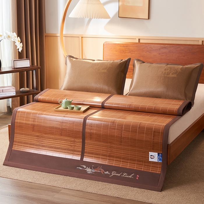 91家纺网 家纺一手货源 找家纺 鑫琪莱家纺 2025新款双面竹席冰丝席竹凉席学生宿舍席子 诗礼-锦鲤