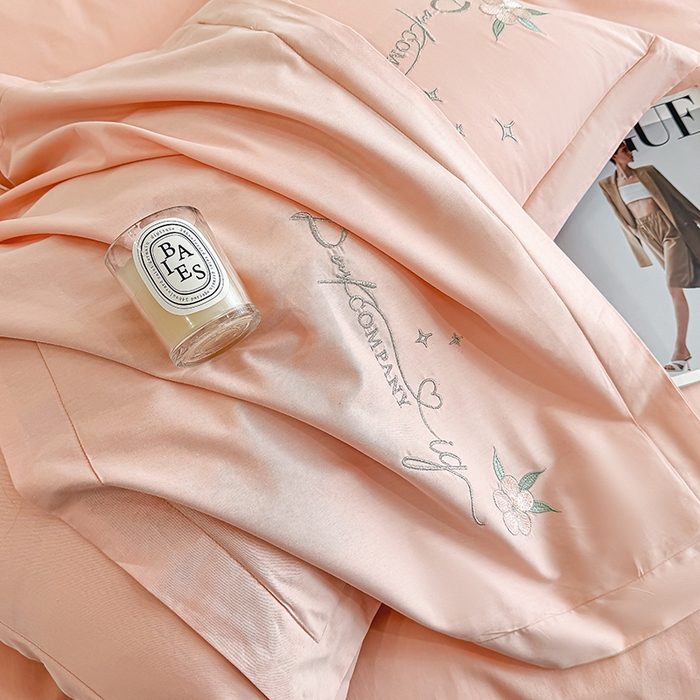 91家纺网 家纺一手货源 找家纺 无瑕家居 2026新款长绒棉全棉纯棉刺绣绣花高端礼盒装四件套-凤飞舞 凤飞舞-粉+卡其