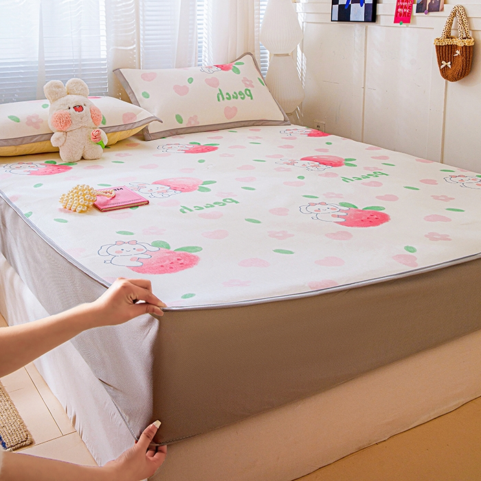 91家纺网 家纺一手货源 找家纺 富馨莱 2026新款冰丝凉席床笠款凉席席子支持一件定制定做 蜜桃兔